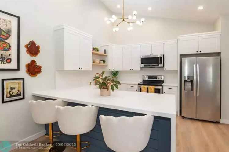 3-Bedroom 2-Bathroom Remodeled Pool Villa
