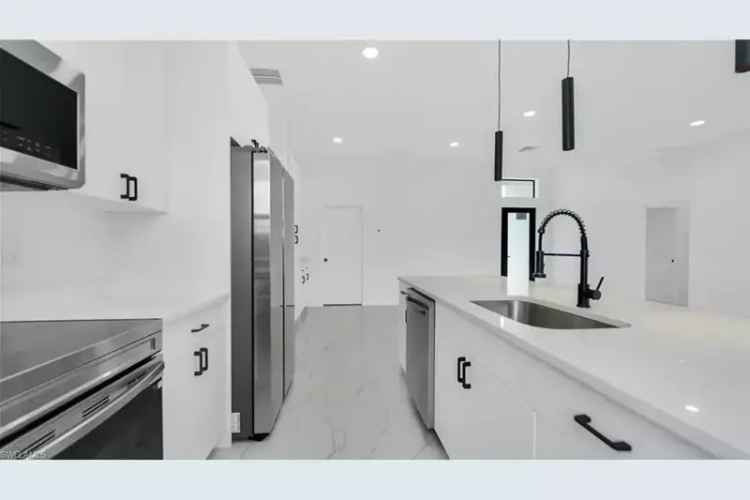 House For Sale , 827, Frederick Reid Street East, Florida