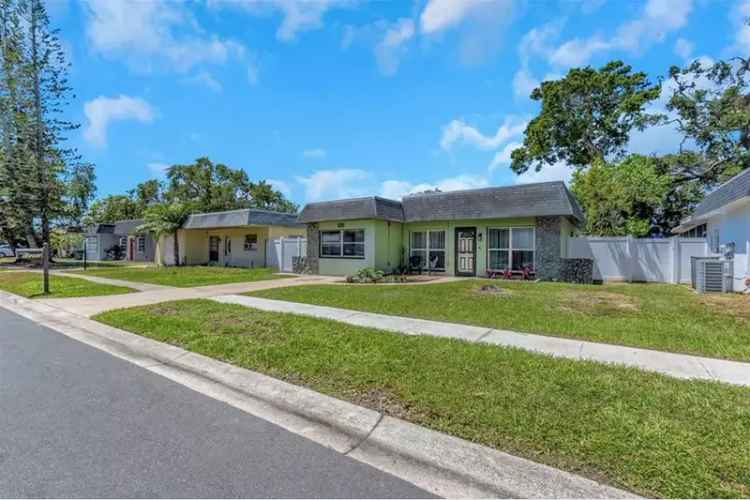 Updated 3 Bed 2 Bath Home Near Beaches and Airport