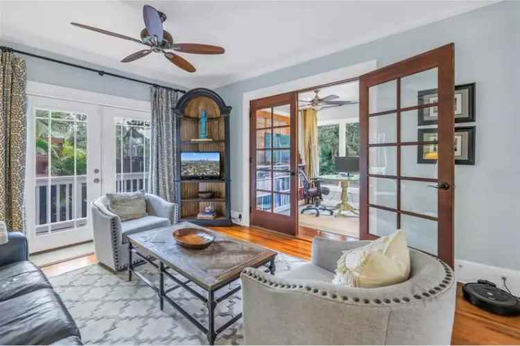 Stunning 4-Bedroom Old Northeast Home with Guest Apartment and Pool