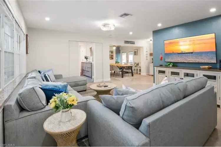 House For Sale , 900, Coconut Circle West, East Naples, Florida