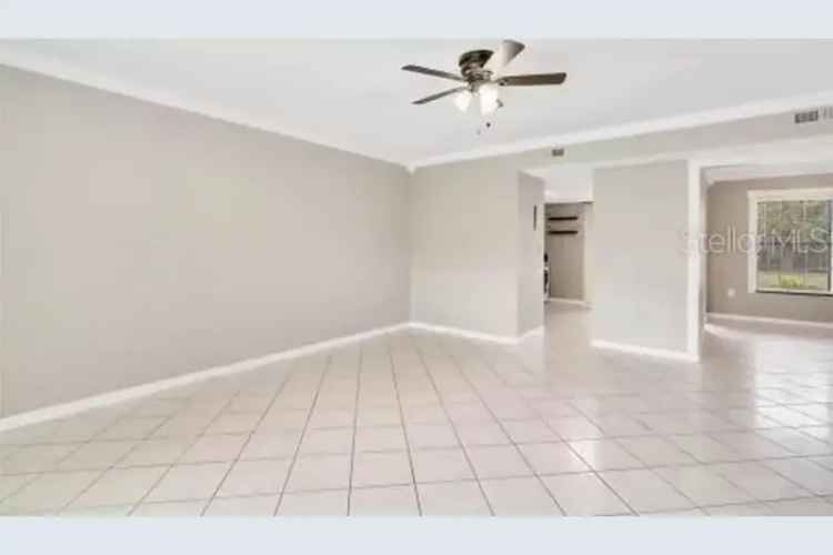 House For Sale , 6030, Village Circle North, Orlando, Florida