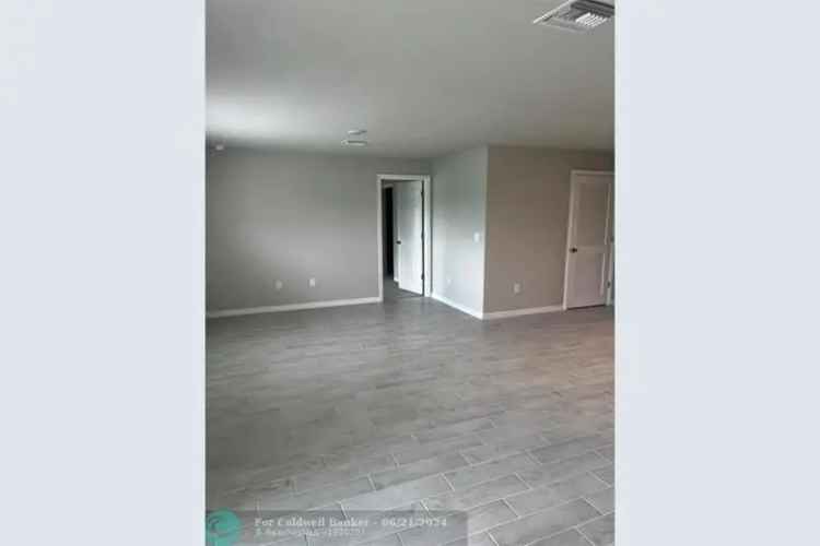 House For Sale , 4021, 35th Street Southwest, Florida
