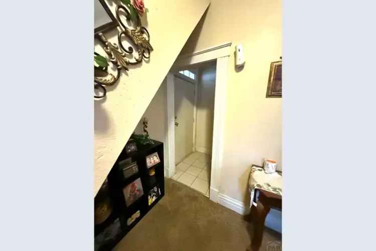 House For Sale , 1802, East 8th Street, Pueblo, Colorado