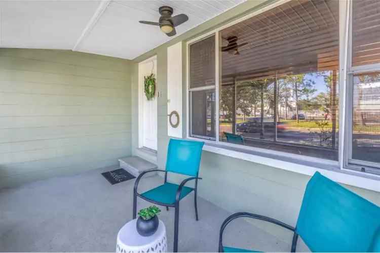 Updated 3 Bed 2 Bath Home in St Petersburg FL