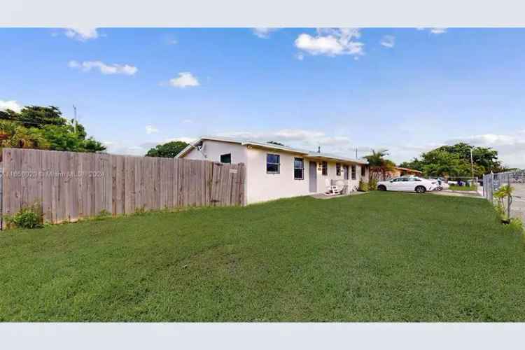 House For Sale , 22112, Southwest 115th Court, Goulds, Florida