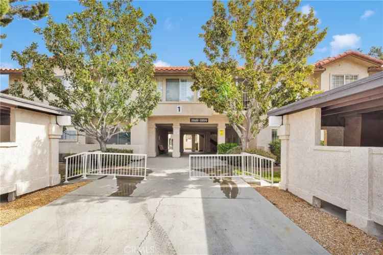 55+ Gated Community Condo 1 Bed 1 Bath Upstairs Unit