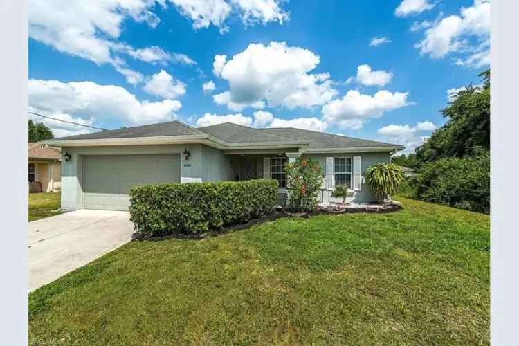 Lehigh Acres Home: Open Concept, Granite Counters, New AC