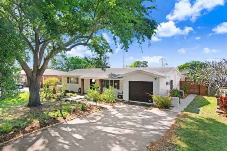 Stylish Mid Century Gem 3 Bed 2 Bath Sheryl Manor St Petersburg