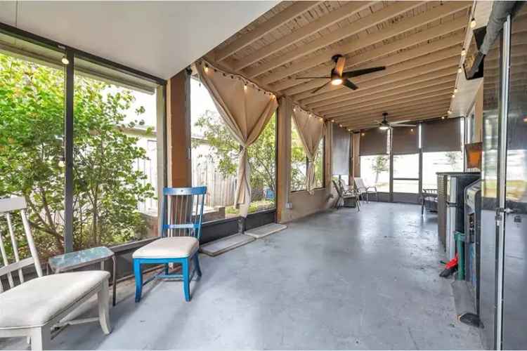 Charming Bungalow in North Kenwood - Updated & Move-In Ready
