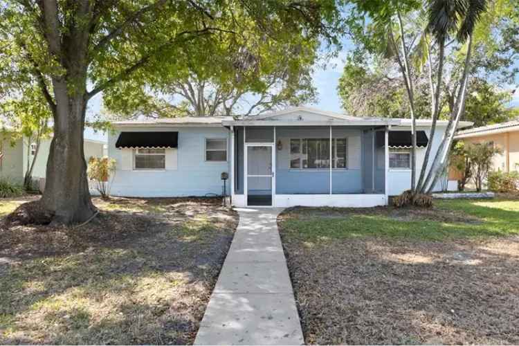 Updated 2-Bed Snell Shores Home Near Downtown St Pete