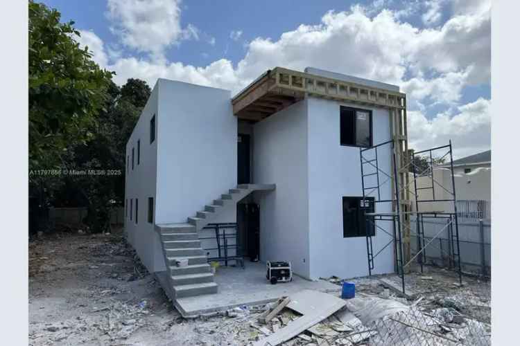 Allapattah Duplex 4 Bed 25 Bath New Construction