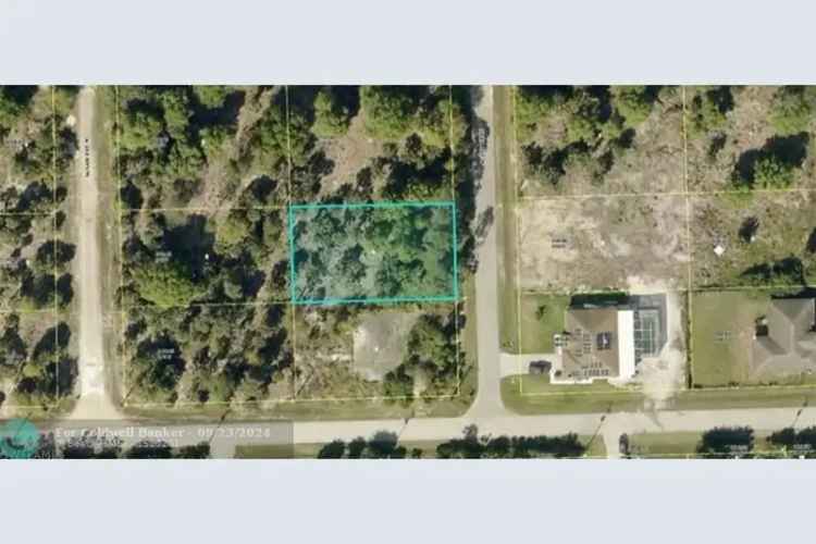 Build Your Dream Home in a Growing Community Near Naples