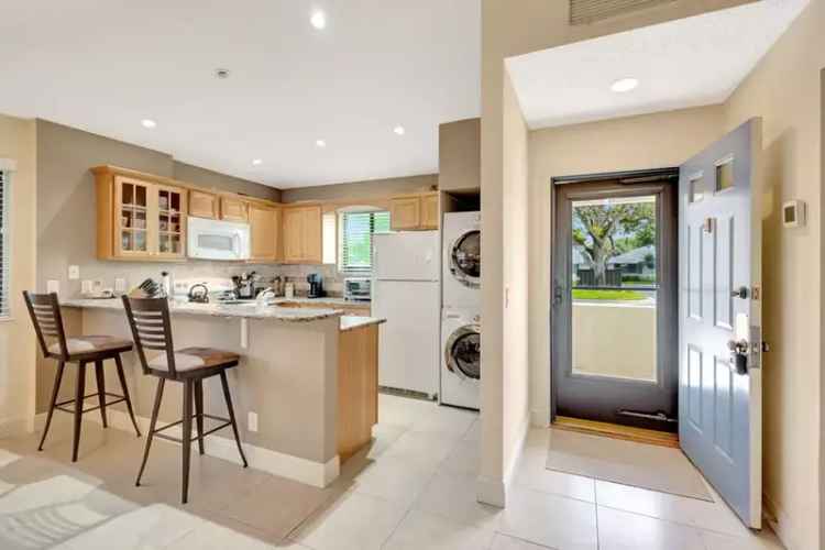House For Sale , 212, Club Drive, Palm Beach Gardens, Florida