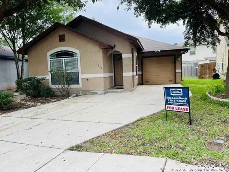 Cozy 3 Bed 2 Bath Home in Medical Center
