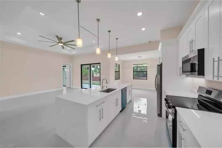 House For Sale , 2606, 34th Street Southwest, Florida
