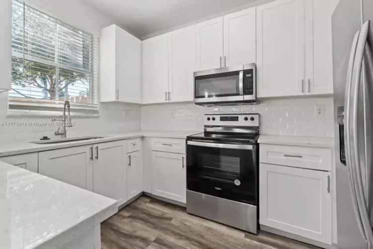 House For Sale , 2556, Southeast 15th Court, Homestead, Florida
