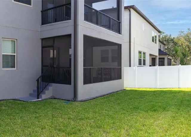 Exquisite Indiana Floor Plan 5 Bed 4 Bath Home