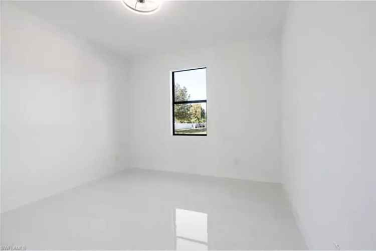House For Sale , 3201, 57th Street West, Florida