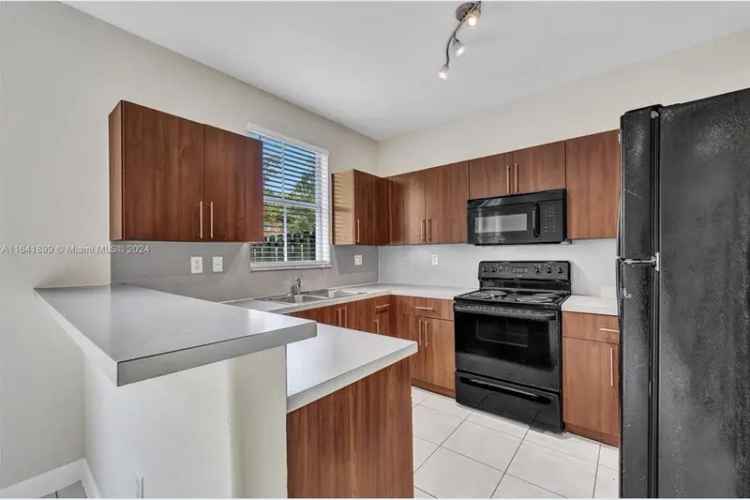 House For Sale , 1431, Southeast 25th Avenue, Homestead, Florida