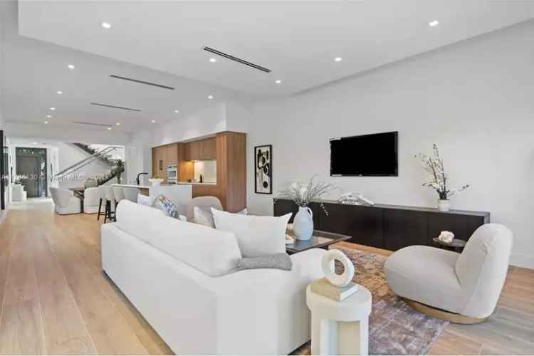 House For Sale , 1245, Southwest 13th Avenue, Miami, Florida
