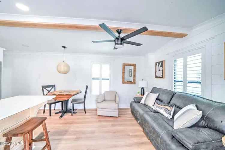 Updated Venture Out Home with Resort Amenities