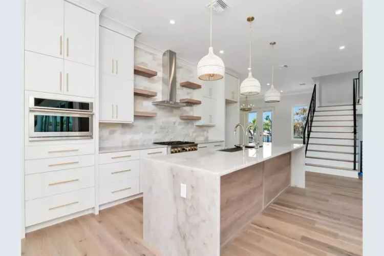 Luxury Waterfront Home in Venetian Isles 5 Beds 45 Baths