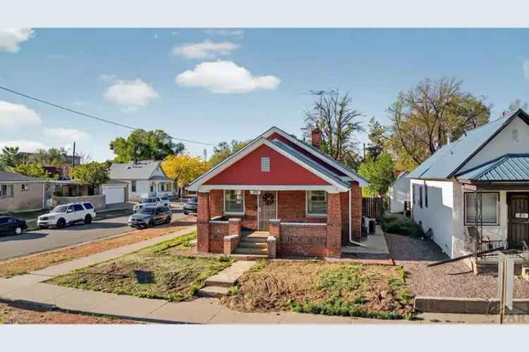 House For Sale , 222, East Mesa Avenue, Pueblo, Colorado