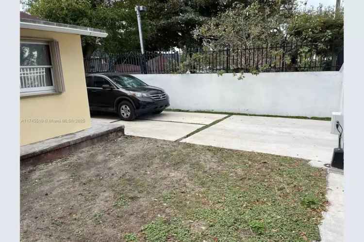 House For Sale , 120, Northeast 75th Street, Miami, Florida