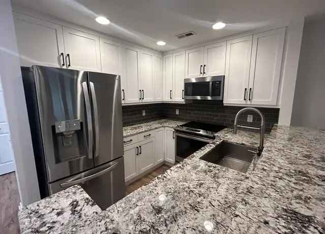 House For Rent , 1507, Military Cutoff Road, Wilmington, North Carolina