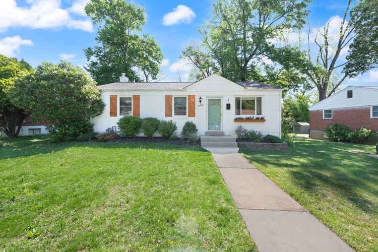 Charming Renovated Rambler in Randolph Hills
