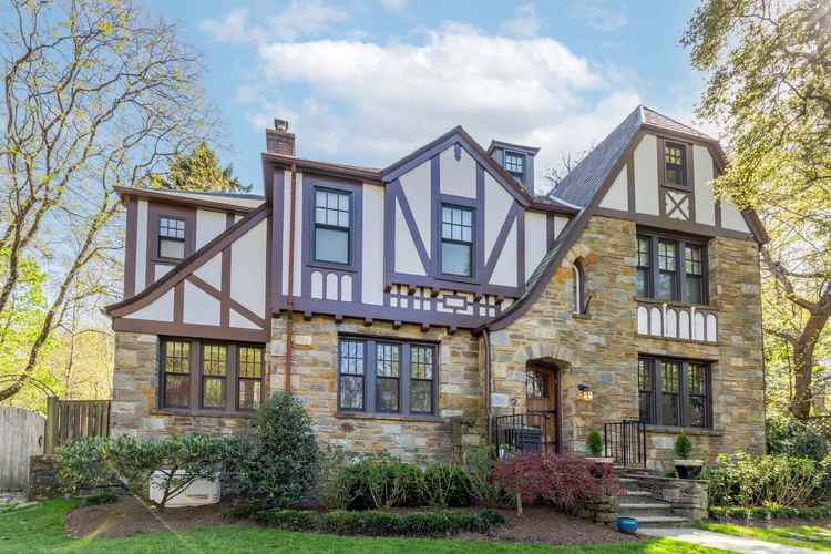 House For Sale , 2840, Chesapeake Street Northwest, Washington, District of Columbia