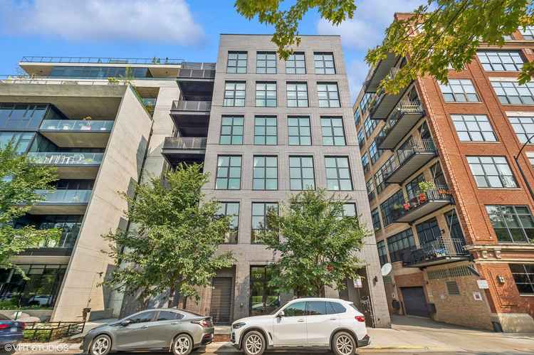 House For Sale , 123, South Peoria Street, Chicago, Illinois