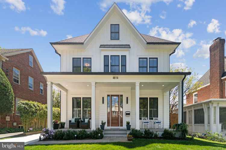 Luxury Contemporary Home in Chevy Chase West - 5000+ Sq Ft